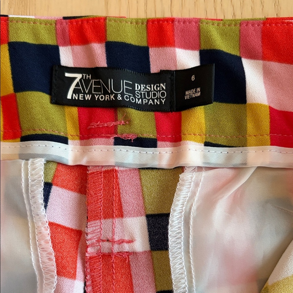 New York & Company Multicolor Plaid Pants - Picture 2 of 6
